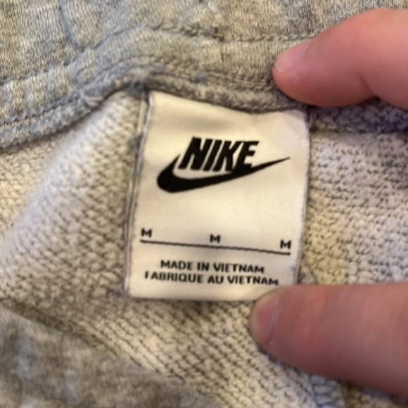 Womens Grey Nike Sweatpants - Picture 4 of 4